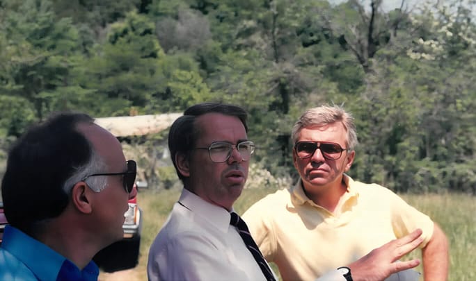 Tom Fazio sharing his vision with Toby Wilt and Jim Caden